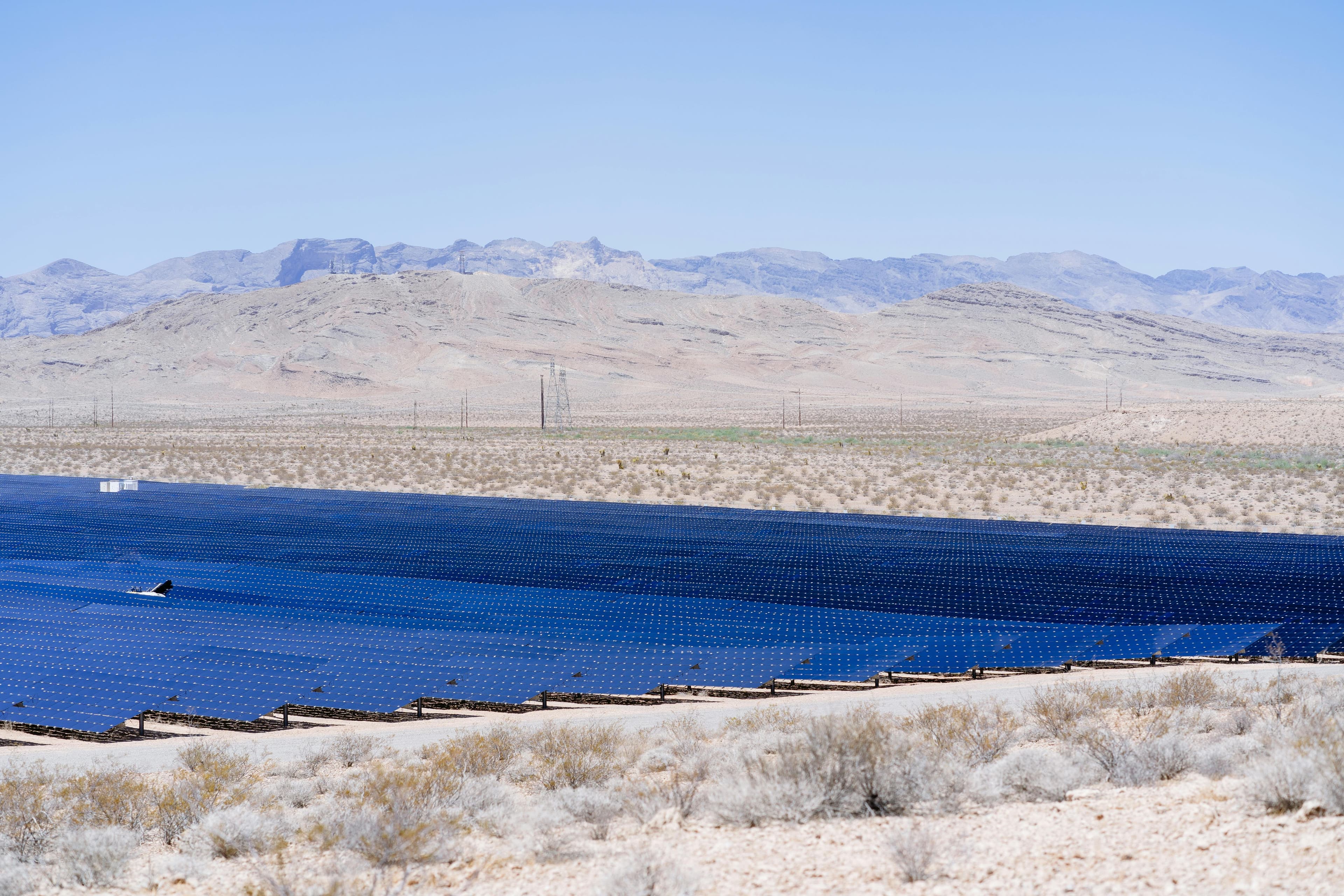 Sustainable Energy for Desert Farms
